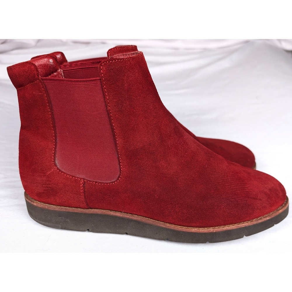 Johnston & Murphy Red Suede Waterproof Chelsea Boots XC Flex 78-56184 Womens 10M